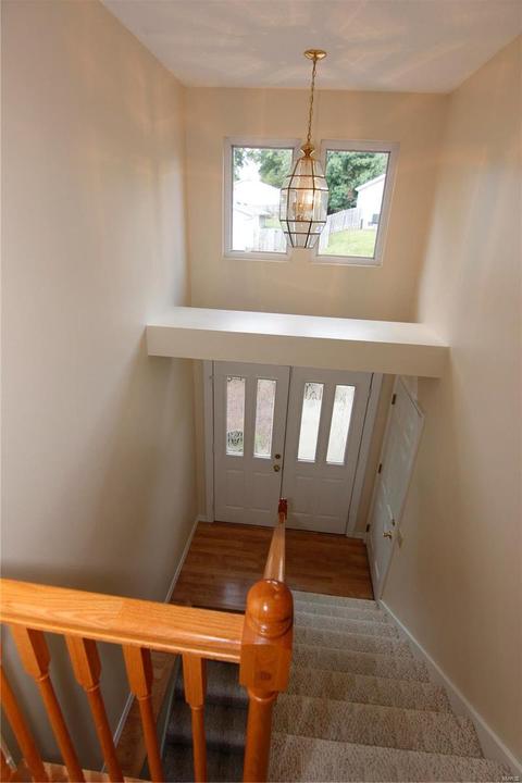 102 Caravel Ct, Ballwin, MO 63021 photo 20