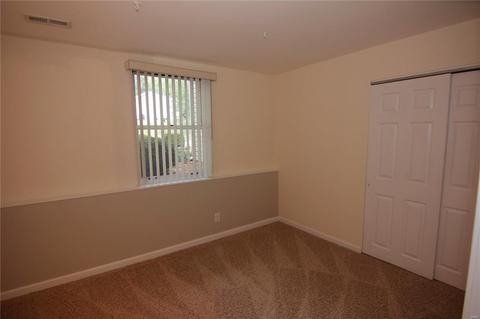 102 Caravel Ct, Ballwin, MO 63021 photo 29