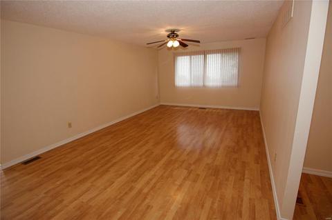 102 Caravel Ct, Ballwin, MO 63021 photo 11