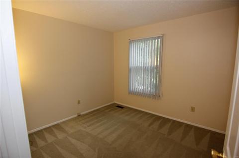 102 Caravel Ct, Ballwin, MO 63021 photo 12