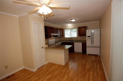 102 Caravel Ct, Ballwin, MO 63021 photo 7