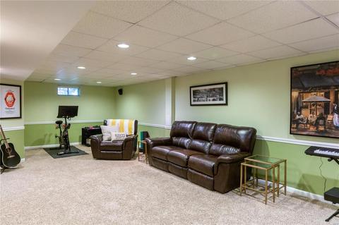 405 Hill Dr, Saint Louis, MO 63122 photo 19