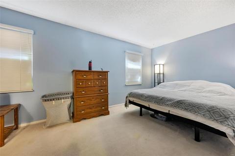 2342 Hidden Meadow Ln, Ballwin, MO 63021 photo 19