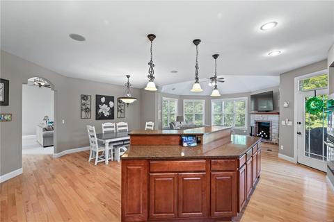 1402 Powder Dr, O'fallon, MO 63366 photo 12