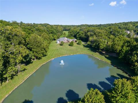 1402 Powder Dr, O'fallon, MO 63366 photo 2