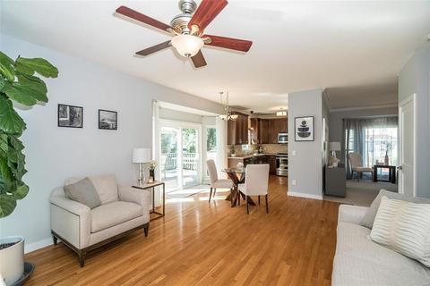 1059 Oak Glen Cir, Ballwin, MO 63021 photo 14