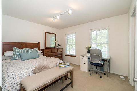 1059 Oak Glen Cir, Ballwin, MO 63021 photo 33