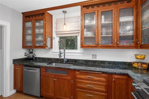 301 Park Ave, Kirkwood, MO 63122 photo 15