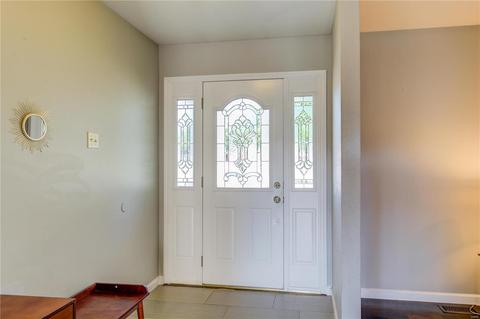 1122 Cypress Dr, O'fallon, MO 63366 photo 2