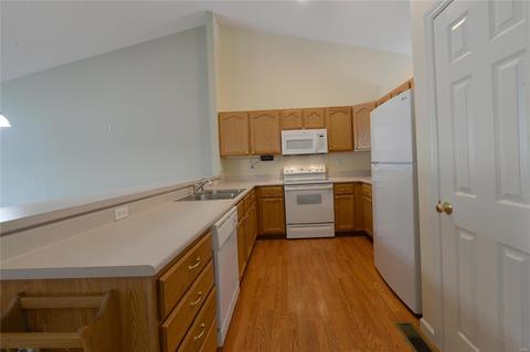 16 Warshire Ct, O'fallon, MO 63366 photo 7