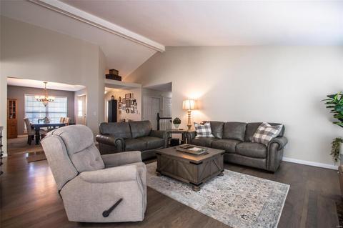 6935 Clayborne Dr, O'fallon, MO 63368 photo 9