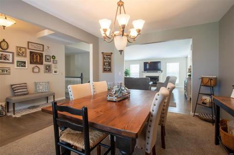 6935 Clayborne Dr, O'fallon, MO 63368 photo 4