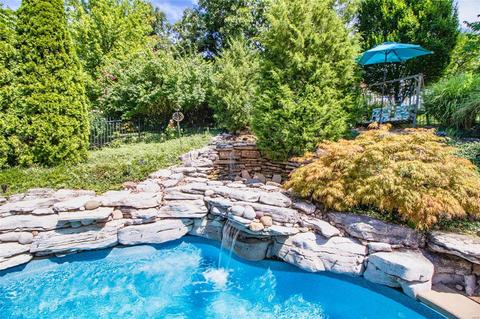 718 Carman Meadows Dr, Manchester, MO 63021 photo 59