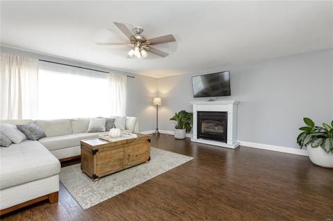 13 Dunleith Ct, O'fallon, MO 63366 photo 3