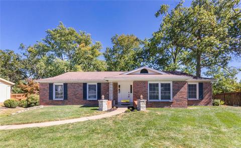 312 Hill Trail Dr, Ballwin, MO 63011 photo 1