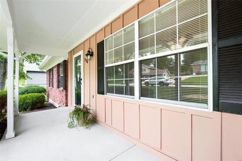 704 Cerny Ave, Eureka, MO 63025 photo 2