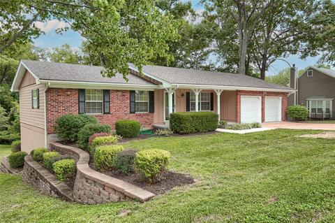 704 Cerny Ave, Eureka, MO 63025 photo 1