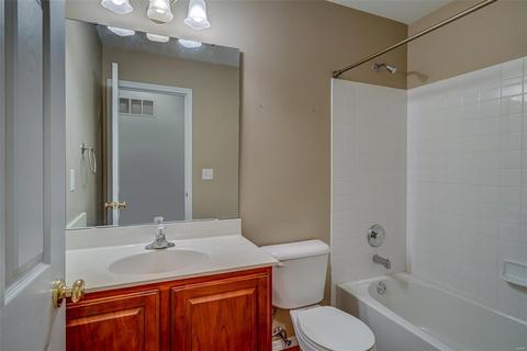 299 Arbor Trails Dr, Ballwin, MO 63021 photo 13