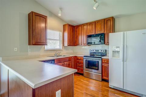 299 Arbor Trails Dr, Ballwin, MO 63021 photo 11