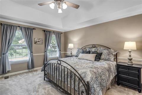 574 Shadowridge Dr, Wildwood, MO 63011 photo 4
