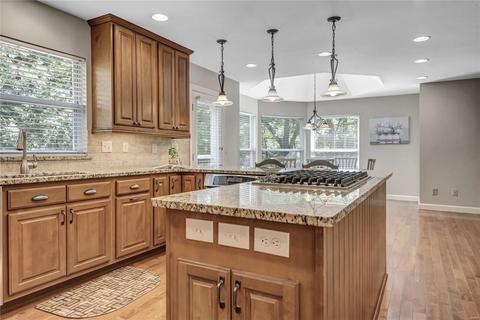 574 Shadowridge Dr, Wildwood, MO 63011 photo 12