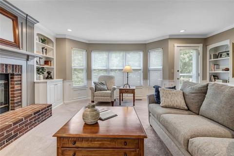 574 Shadowridge Dr, Wildwood, MO 63011 photo 11