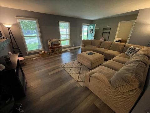 602 Cordes St, O'fallon, MO 63366 photo 3