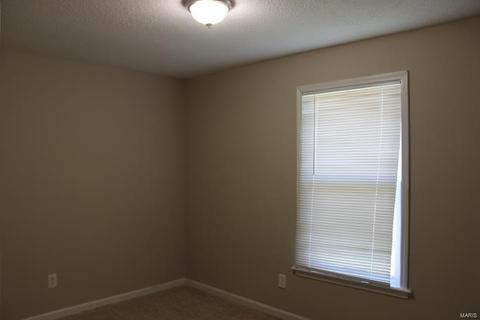 2503 Amarillo Dr, O'fallon, MO 63368 photo 10