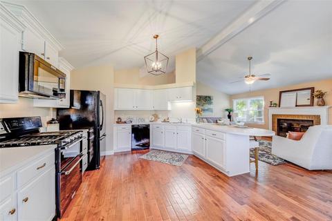 16259 Castlerea Blvd, Ellisville, MO 63021 photo 8
