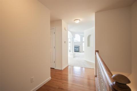 210 Park Ridge Dr, O'fallon, MO 63366 photo 3