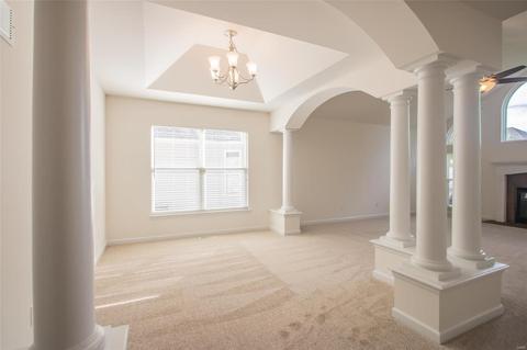 210 Park Ridge Dr, O'fallon, MO 63366 photo 5