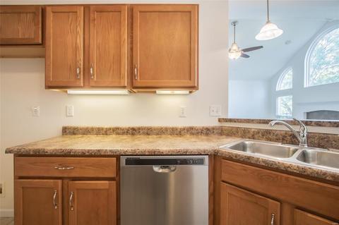 210 Park Ridge Dr, O'fallon, MO 63366 photo 21