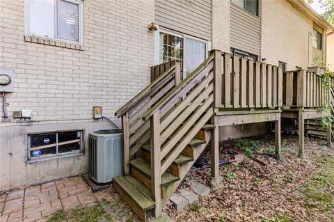 855 Portsdown Rd, Ballwin, MO 63011 photo 15