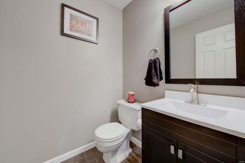 706 Redstart Dr, Ballwin, MO 63021 photo 12
