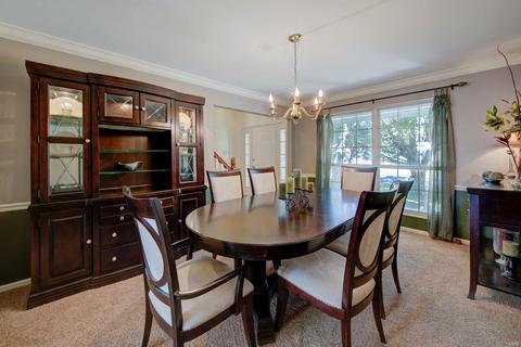 706 Redstart Dr, Ballwin, MO 63021 photo 3