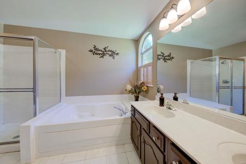 706 Redstart Dr, Ballwin, MO 63021 photo 14