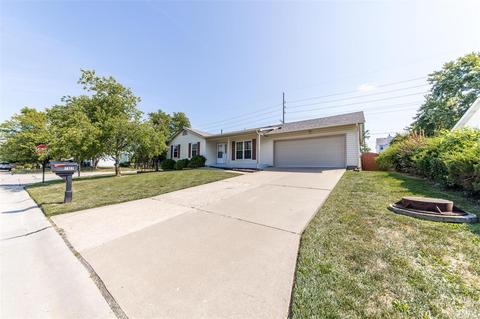 1302 White Hawk Dr, O'fallon, MO 63366 photo 2