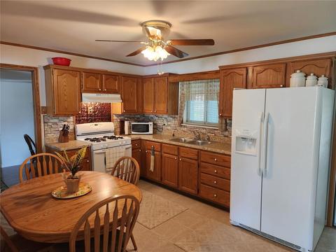 411 Saint Christopher Dr, O'fallon, MO 63366 photo 4