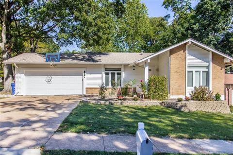 311 Brightfield Dr, Ballwin, MO 63021 photo 1
