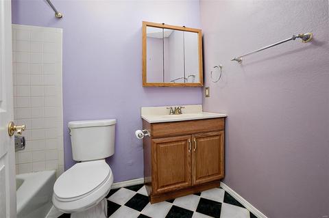 856 La Bonne Pkwy, Manchester, MO 63021 photo 11