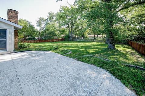 856 La Bonne Pkwy, Manchester, MO 63021 photo 15