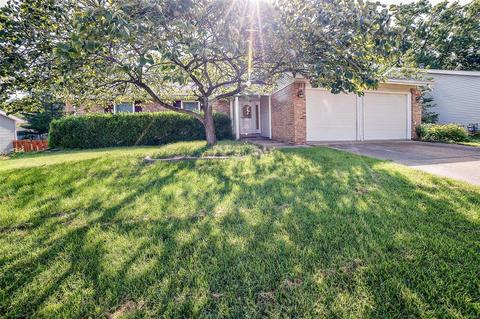 856 La Bonne Pkwy, Manchester, MO 63021 photo 1