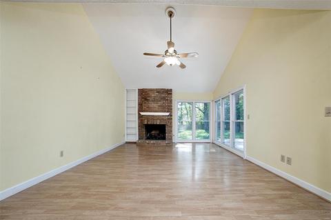 856 La Bonne Pkwy, Manchester, MO 63021 photo 4