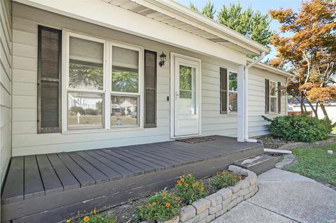 102 Wild Winds Dr, O'fallon, MO 63368 photo 2