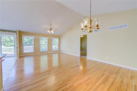 68 Coppergate Ct, Saint Peters, MO 63376 photo 8