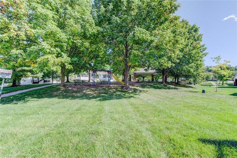 68 Coppergate Ct, Saint Peters, MO 63376 photo 3