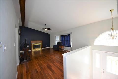 719 Summersong Dr, O'fallon, MO 63366 photo 3