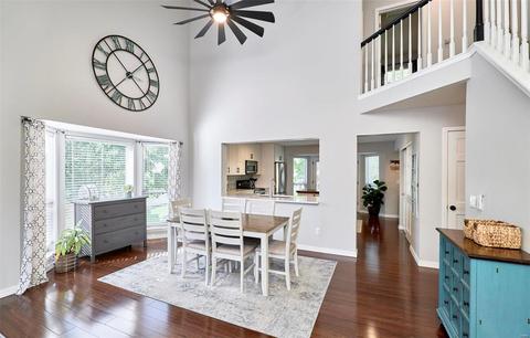 1001 Oak Glen Cir, Ballwin, MO 63021 photo 9