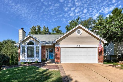 1001 Oak Glen Cir, Ballwin, MO 63021 photo 1
