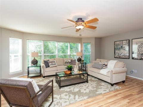 1316 Kiefer Bluffs Dr, Ballwin, MO 63021 photo 15